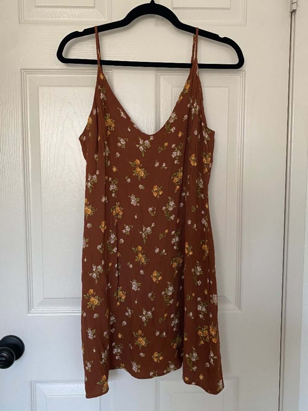 Reformation | Ventura Floral Print Slip Dress - Picture 4 of 12